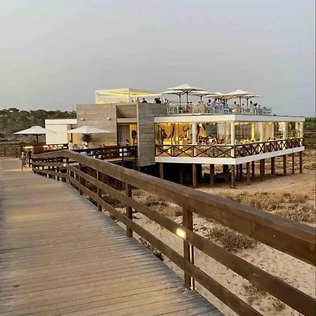 Secret Hideaway In Next To Quinta